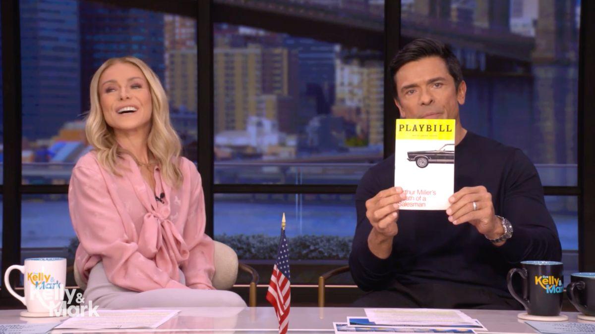 Image of Kelly Ripa poked fun at her son Joaquin Consuelos' autograph.