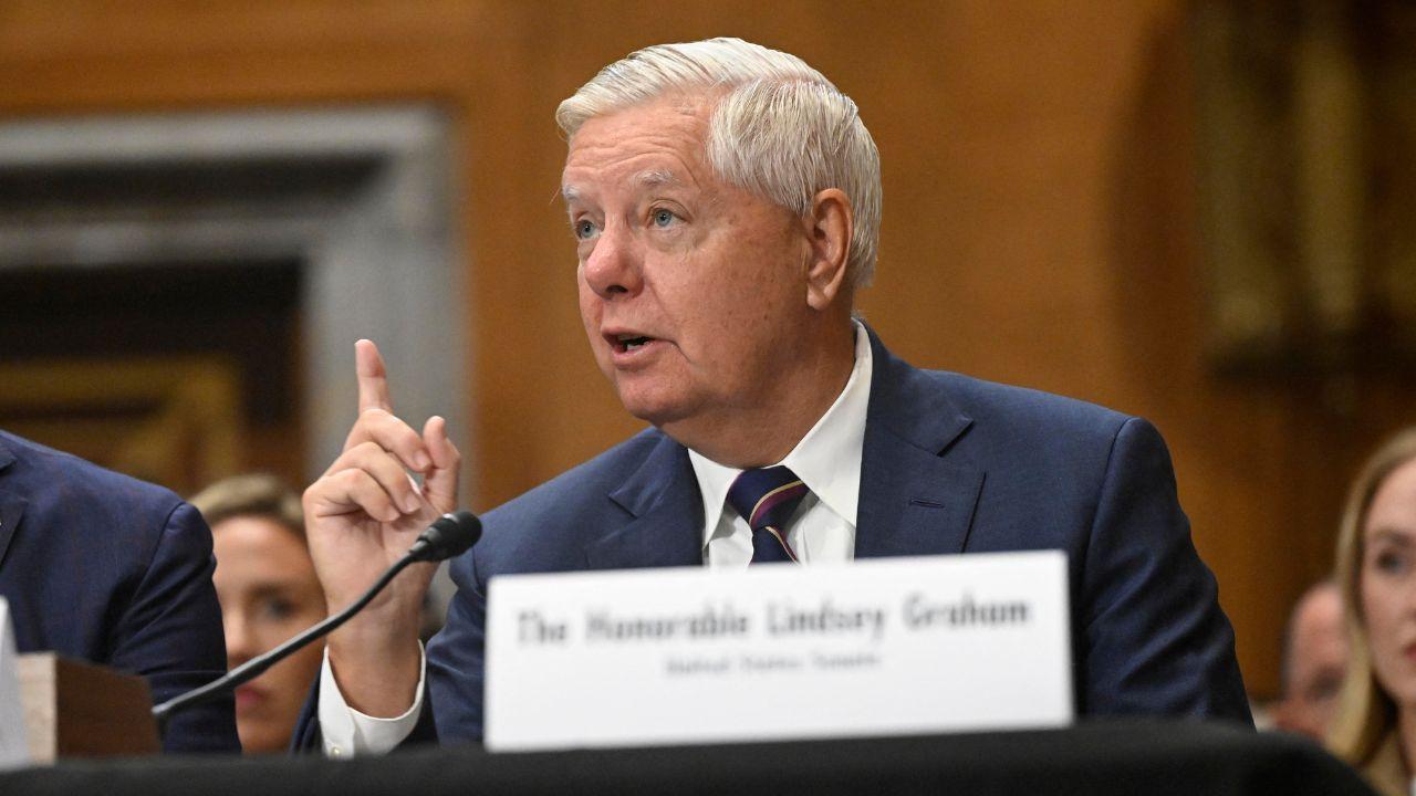 image of lindsey graham