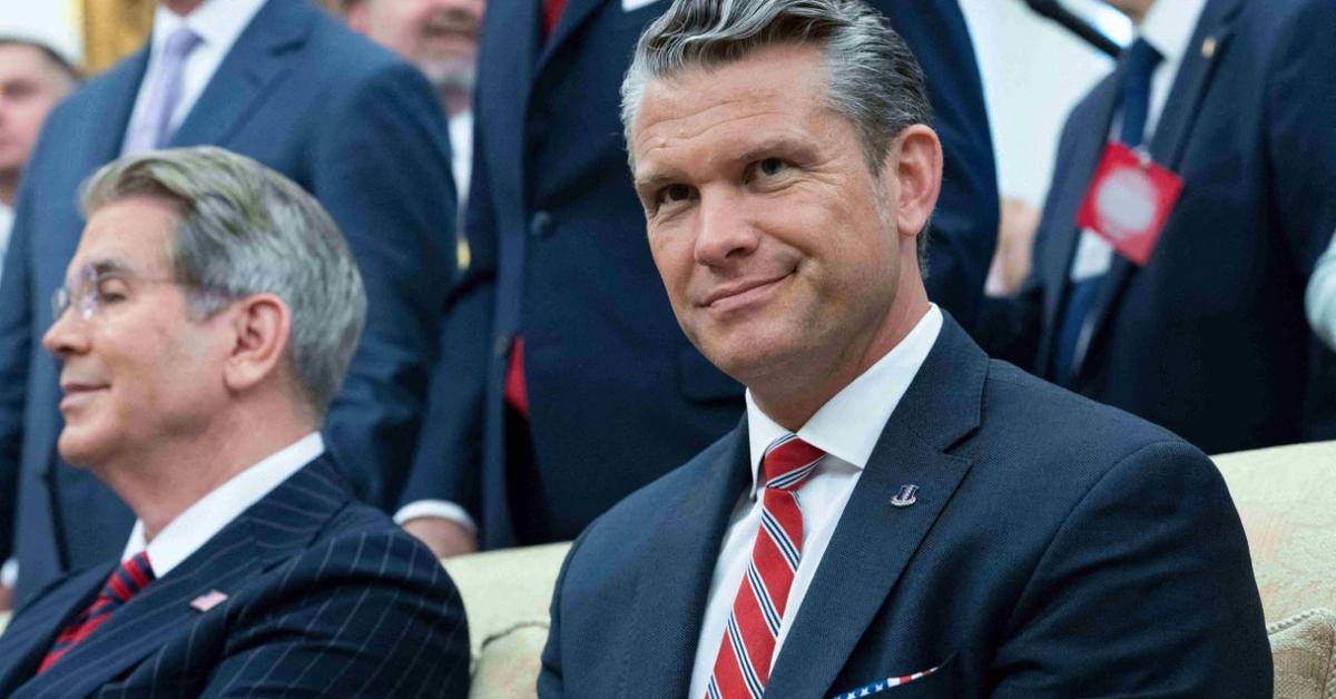 Pentagon Denies Report Accusing Pete Hegseth of Pressuring F-15 Crew for Exclusive '60 Minutes' Segment on Dramatic Iran Rescue