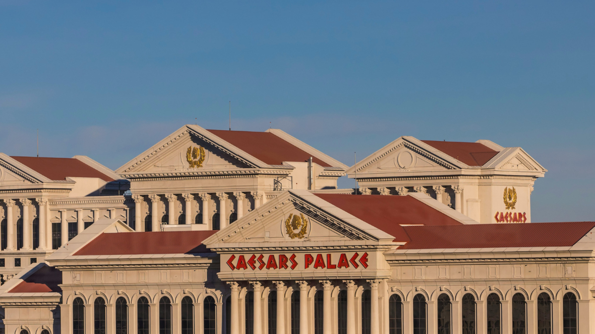 tilman fertitta acquires caesars and thats changing celebrity vegas forever