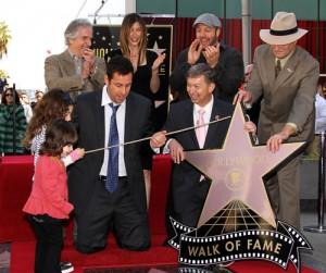 2011__02__adam_sandler_feb1_252 300×291.jpg