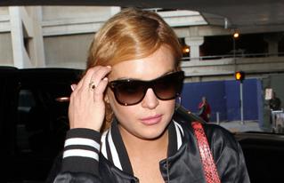 Lindsay lohan3 teaser_319x206.jpg