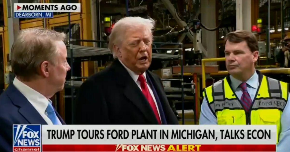 image of Viewers focused on his appearance.