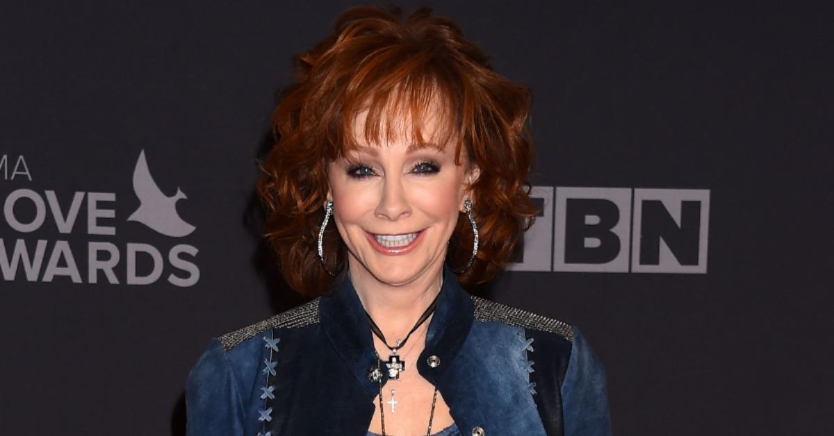 reba mcentire writing lifestyle book