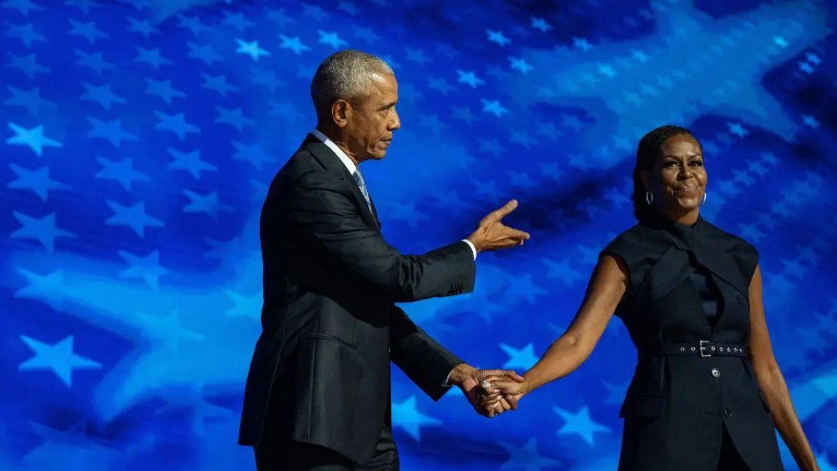 image of Barack and Michelle Obama 
