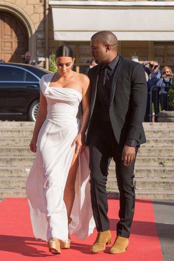 Kim Kardashian has Spanx wardrobe malfunction in another head