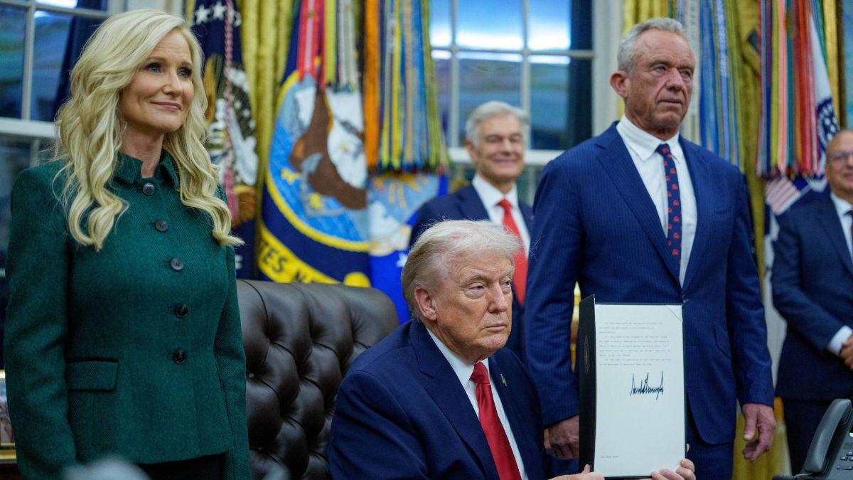 Image of Online reactions questioned the use of celebrity-led health messaging.