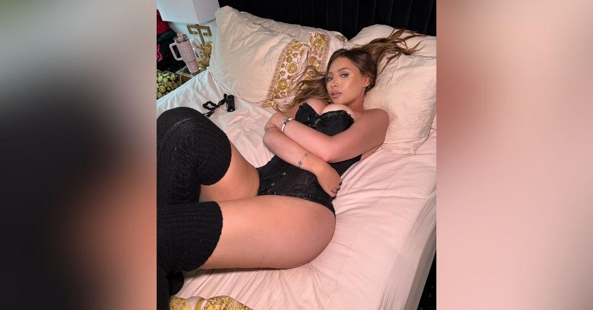 onlyfans star ava louise sexiest photos