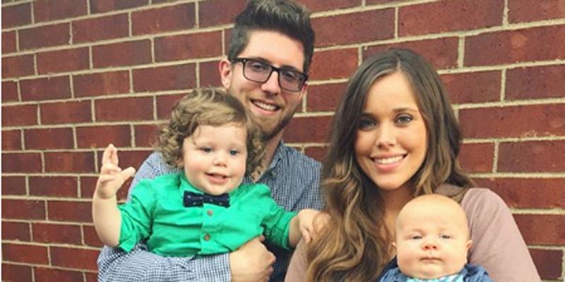 Jessa duggar slammed by fans son chewing butt paste hero