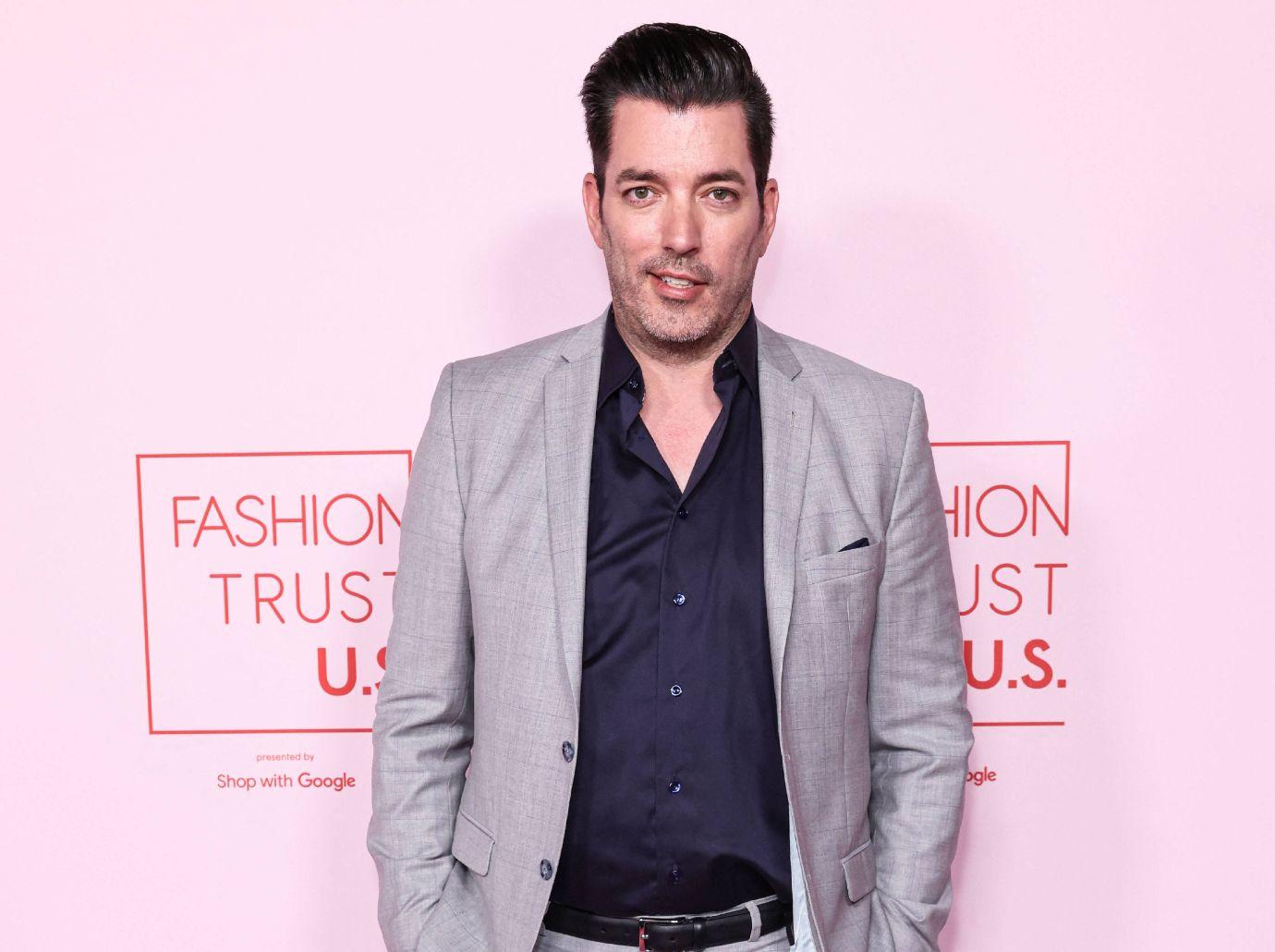 property brothers jonathan scott cher sent dm not romantic