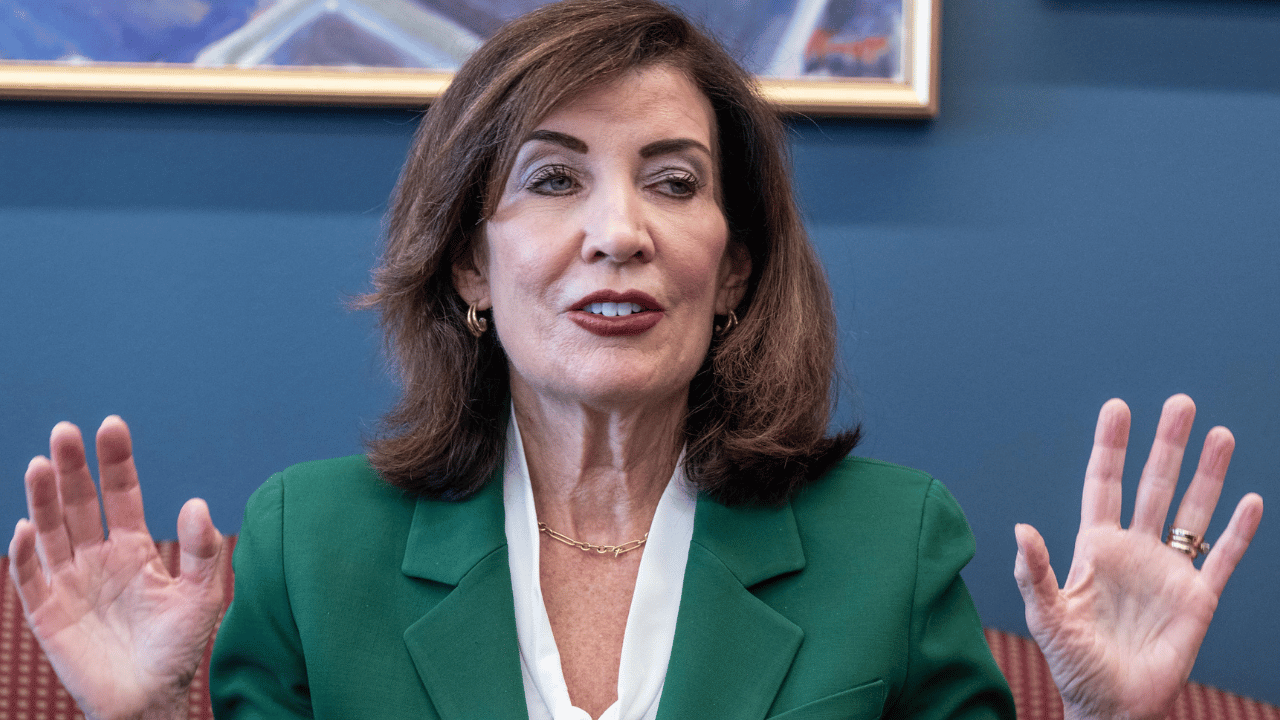  Kathy Hochul