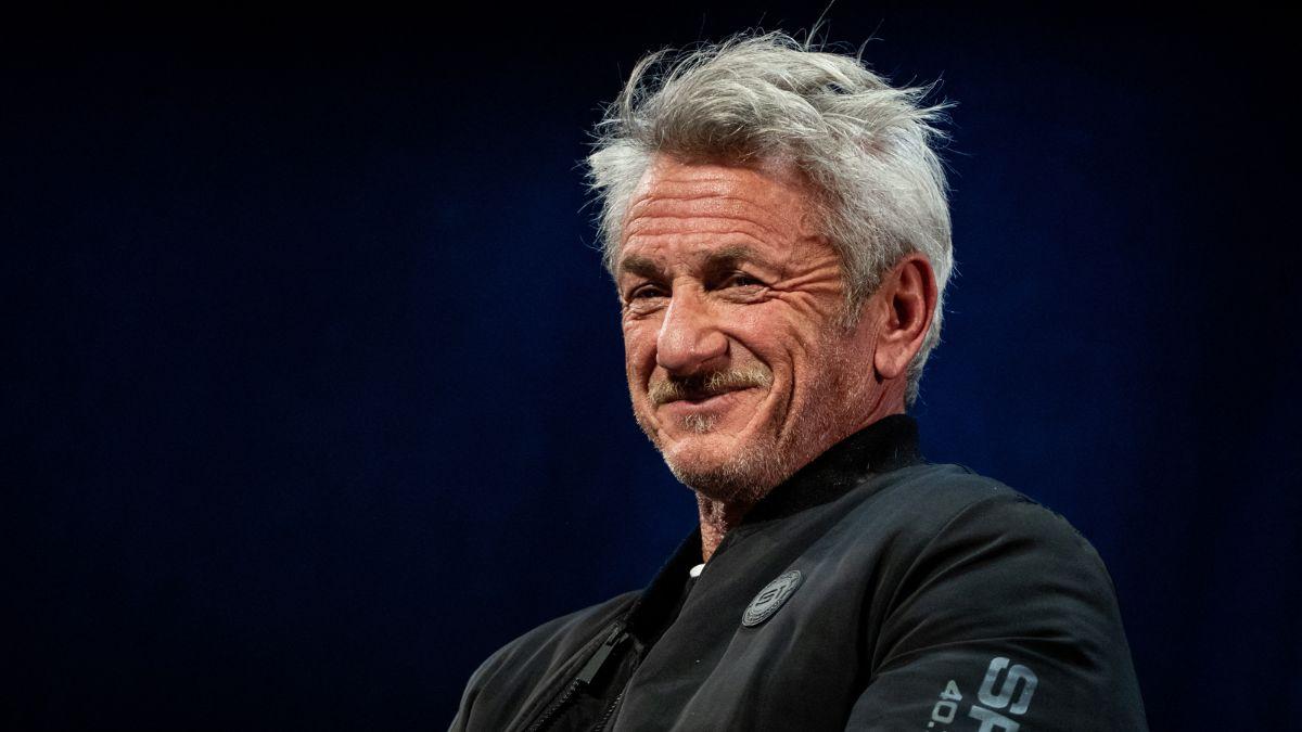 Image of He chose to visit Ukraine instead of the Oscars.