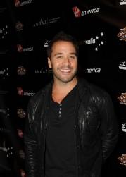 2010__09__New Image 179×300.jpg