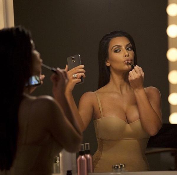 Kim kardashian t mobile commercial