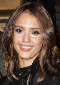 2011__04__okmagazine horoscopes jessicaalba 213&#215;300.jpg