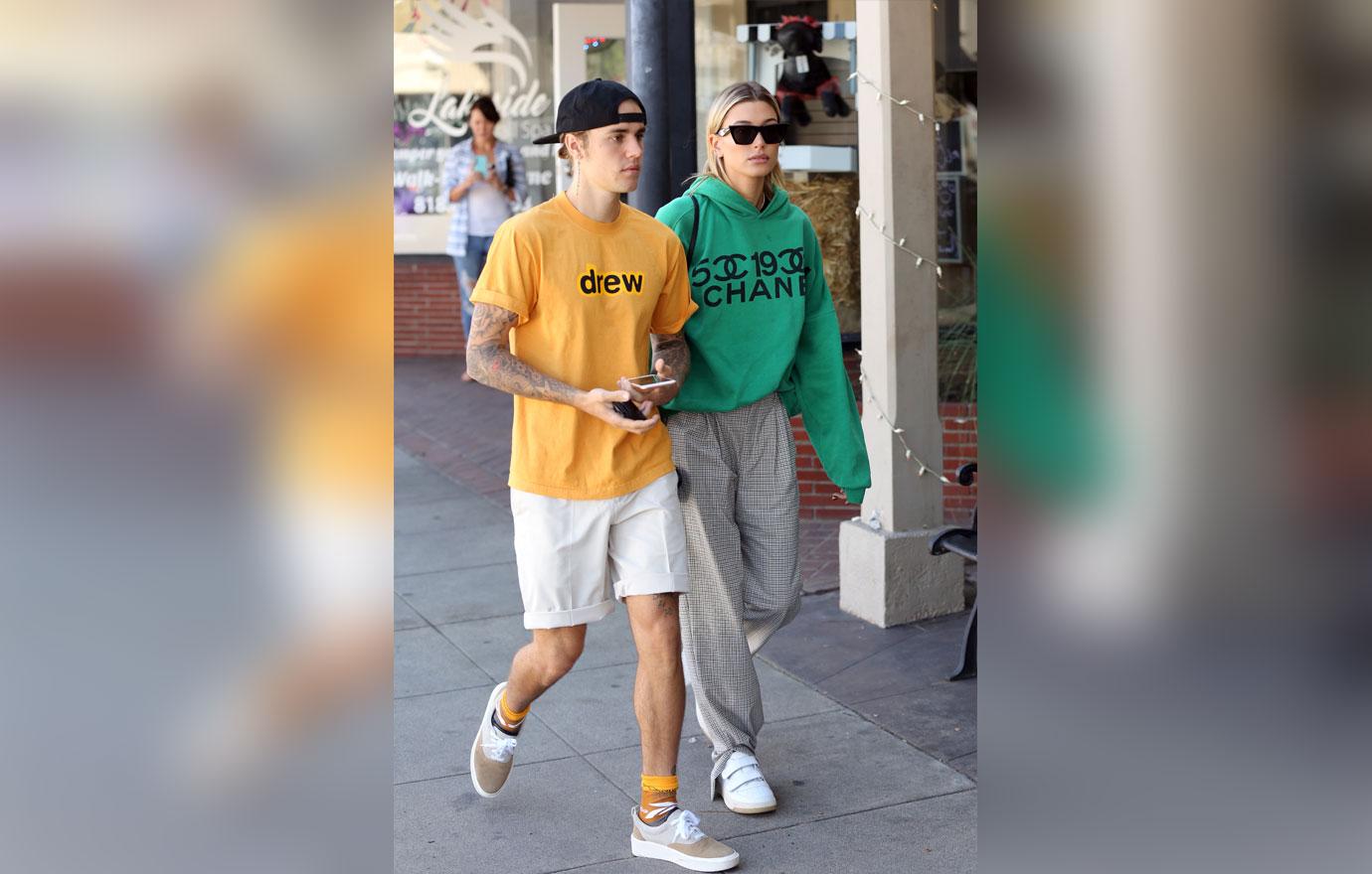 Justin Bieber and Hailey Baldwin head for a bite to eat