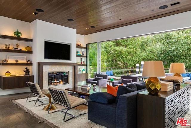 Chelsea Handler Sells Bel Air Mansion For $10.5 Million: See Photos