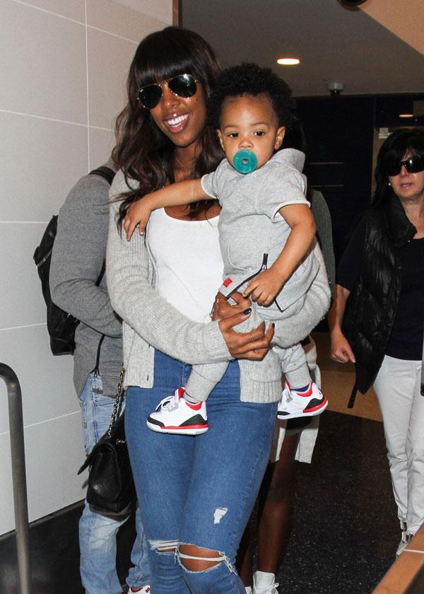 Kelly rowland playdates blue ivy