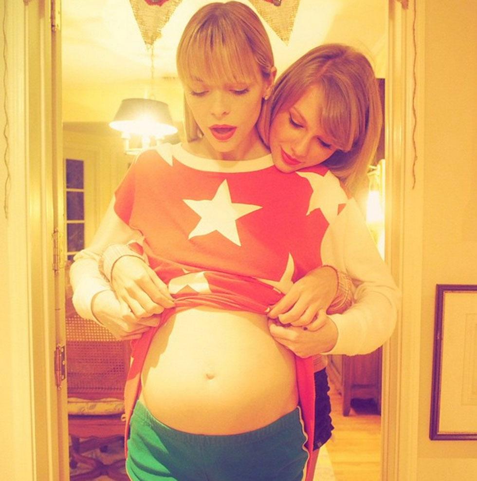 Taylor swift jaime king godmother