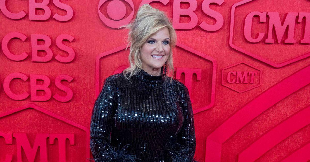 image of Garth Brooks shares three daughters with ex-wife Sandy Mahl.