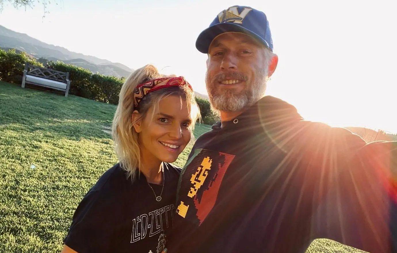 jessica simpson  million debt revealed split husband eric johnson