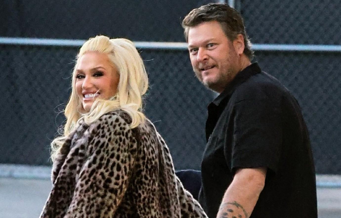 gwen stefani husband blake shelton happier every single day