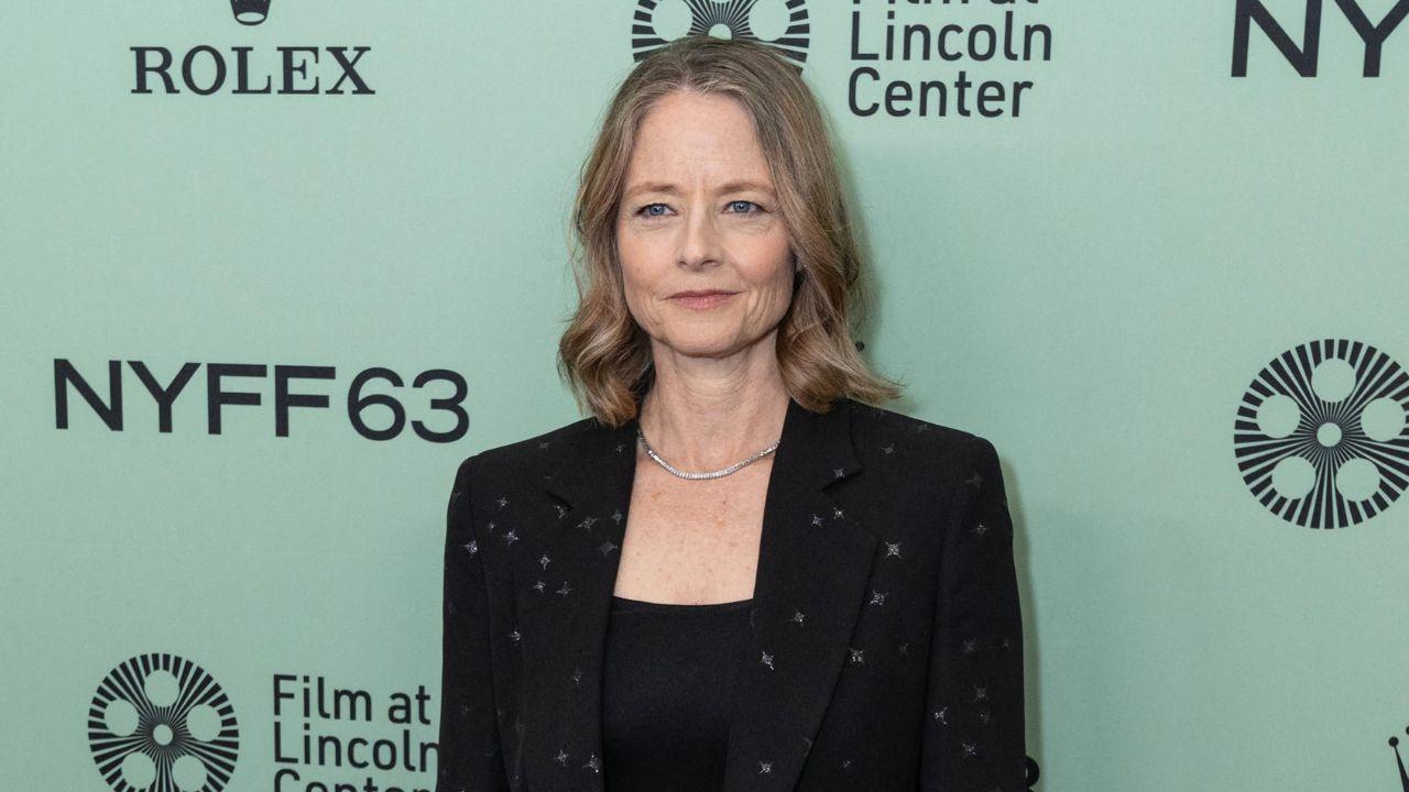 image of Jodie foster 
