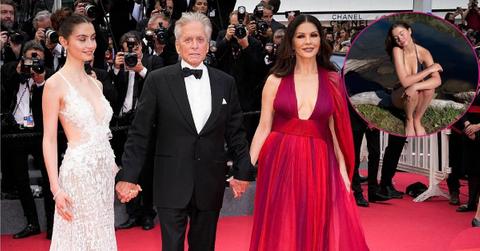 Photo of Catherine Zeta-Jones, Michael Douglas and Carys Douglas
