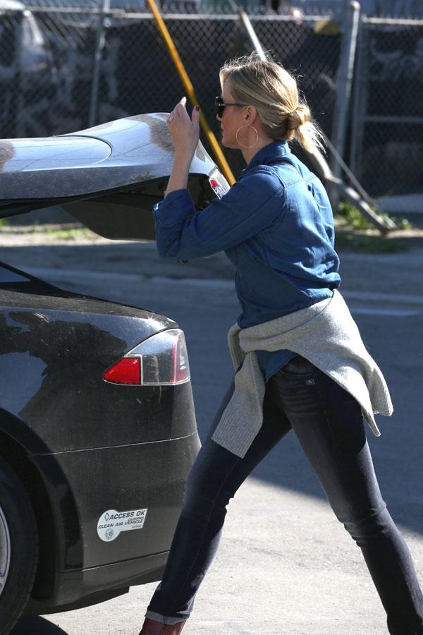 cameron diaz baby bump