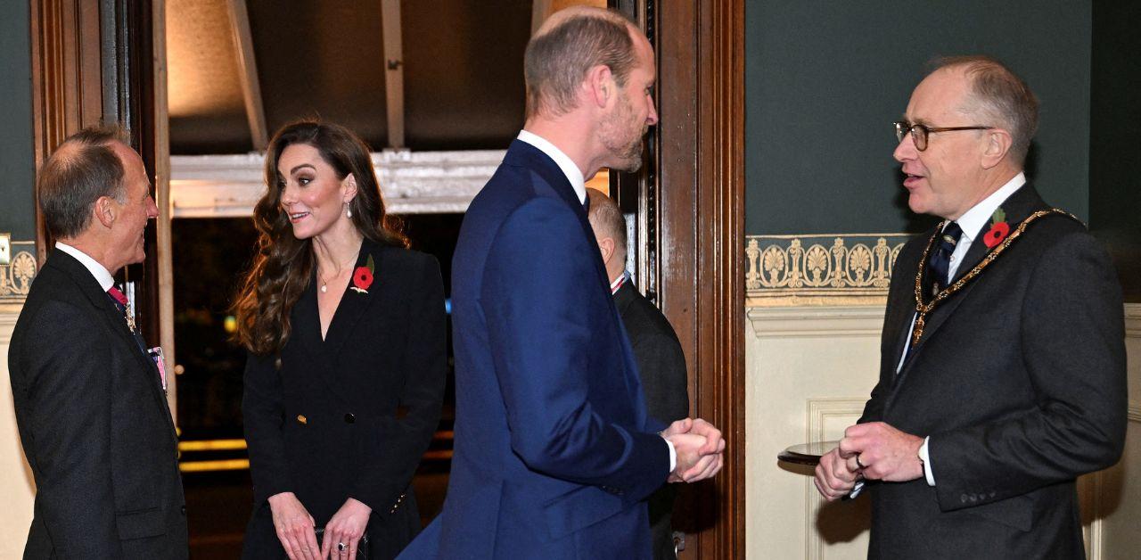 kate middleton caught making cheeky joke prince williams beard