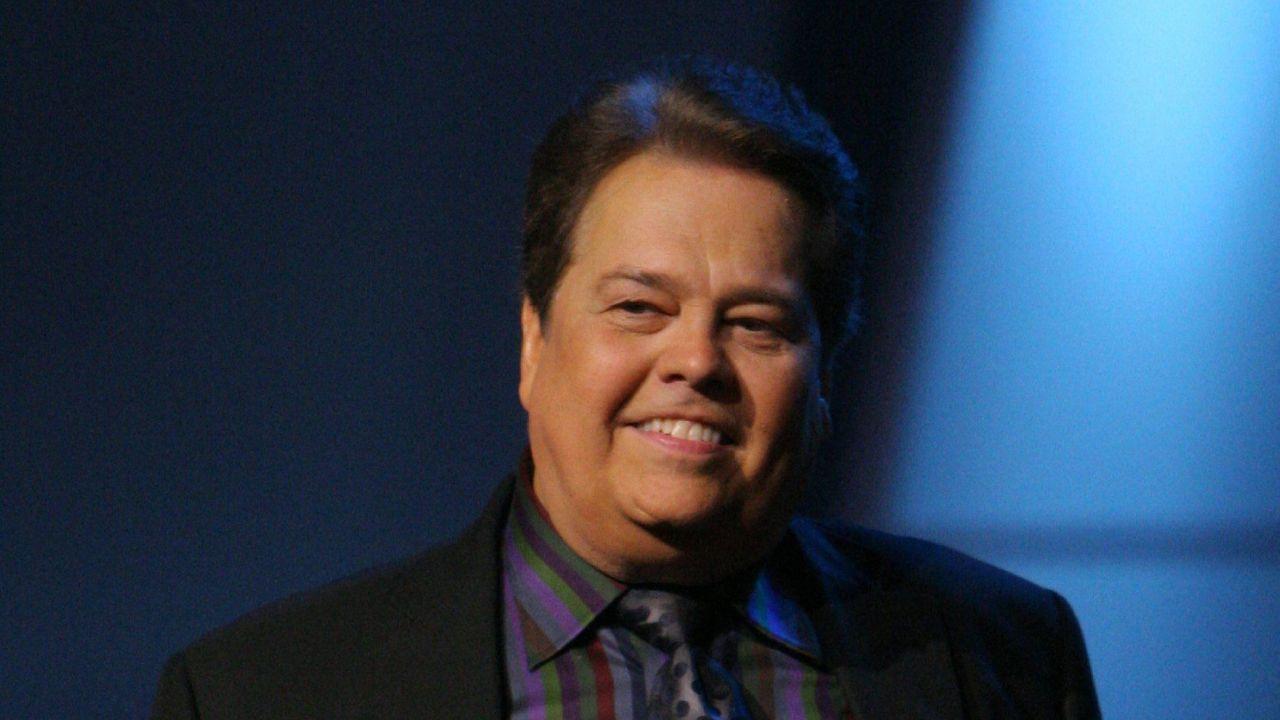 image of Alan Osmond became known as an original member of The Osmonds through appearances with his brothers on ‘The Andy Williams Show’, and the group achieved success with songs including ‘One Bad Apple’ and ‘Crazy Horses’.