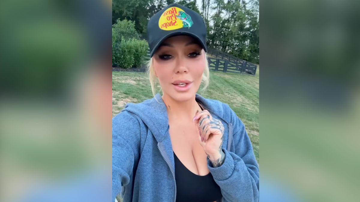 image of 'Nobody's showing the nitty-gritty,' Bunnie Xo said.