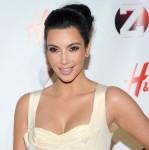 2010__12__Kim_Kardashian_Dec13newsnea 149×150.jpg