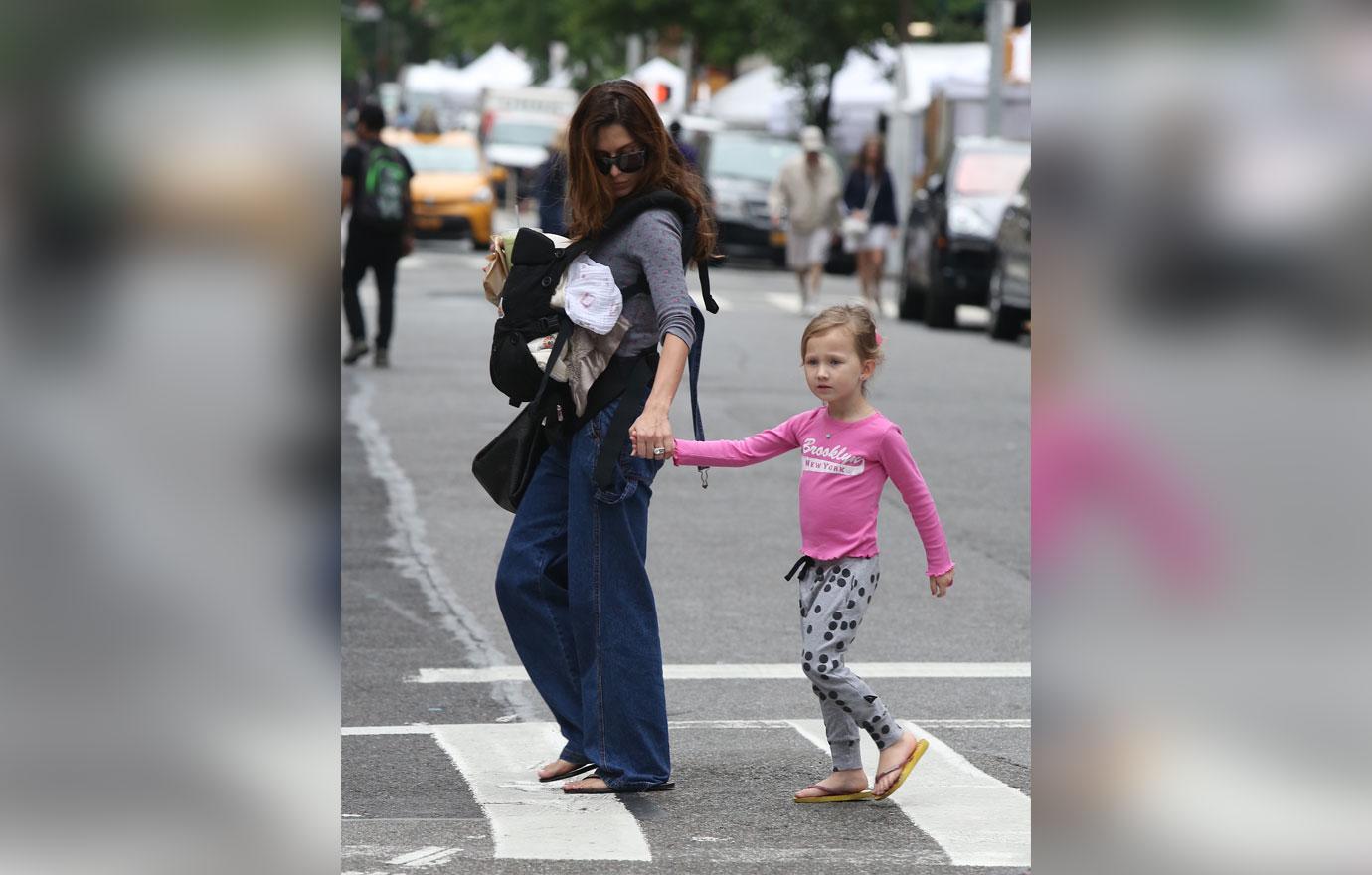 Hilaria baldwin baby romeo new york stroll 6