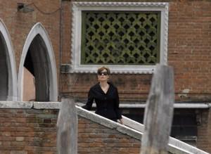 2010__05__Angelina_Jolie_May3_00 300×219.jpg