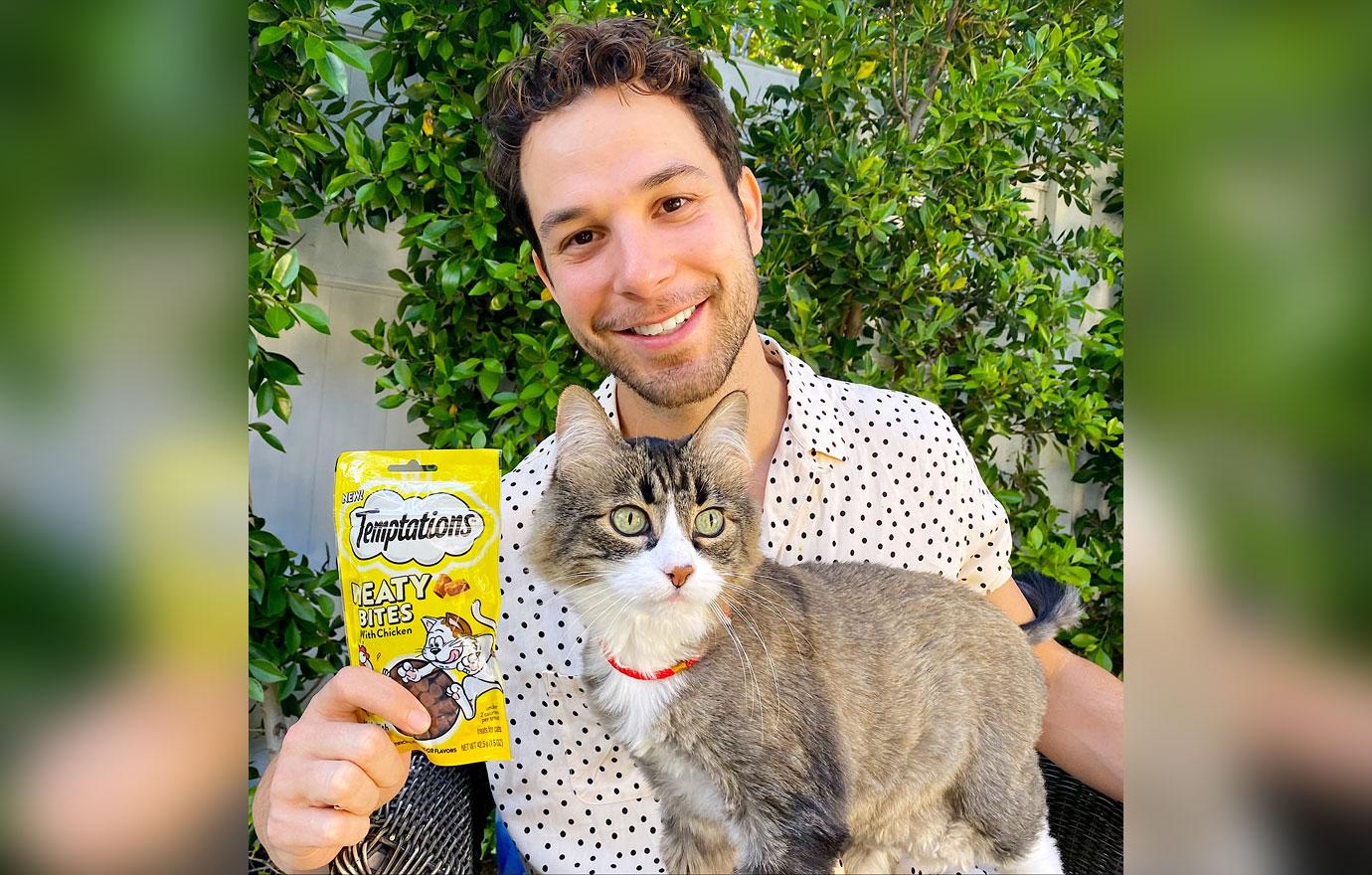 skylar astin temptations meaty bites