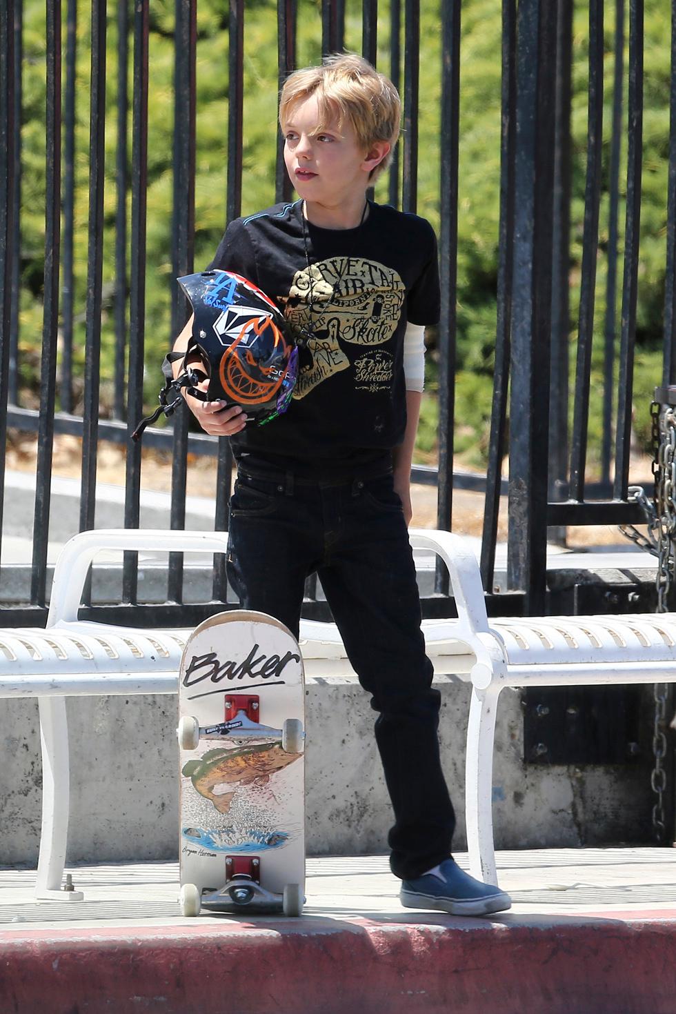 Britney Spears&#8217;s boys are awesome skateboarders