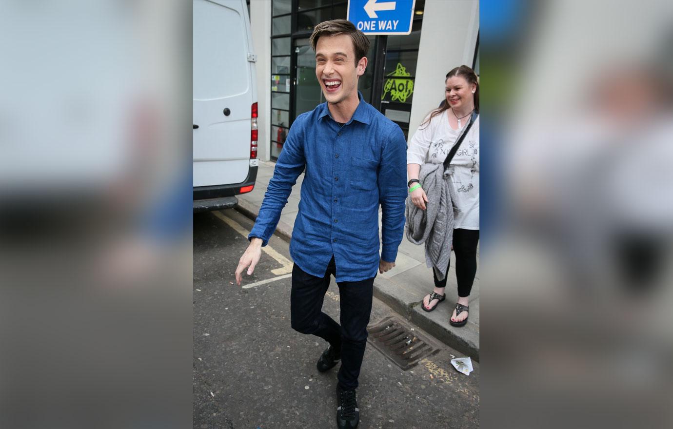 Hollywood Medium Tyler Henry leaving AOL LDN HQ