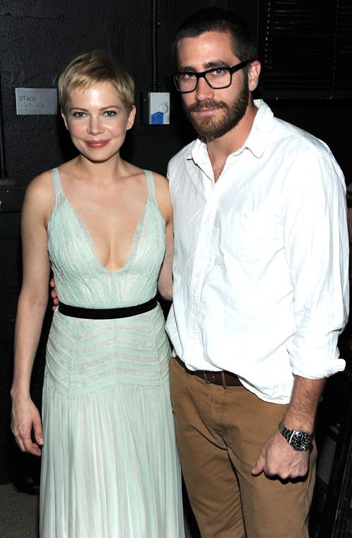 2011__10__michelle williams oct10 90_ _1.jpg