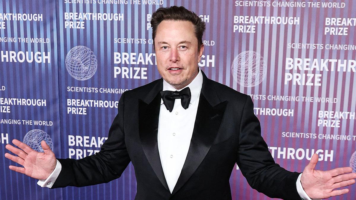 Image of Ashley St. Clair accused Elon Musk of cutting her child support payments by 60 percent as punishment for 'disobedience.'