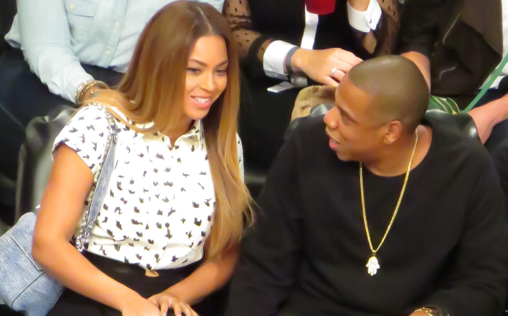 Beyonce and husband Jay Z watch the Cleveland Cavaliers against the Brooklyn Nets at the Barclays Center