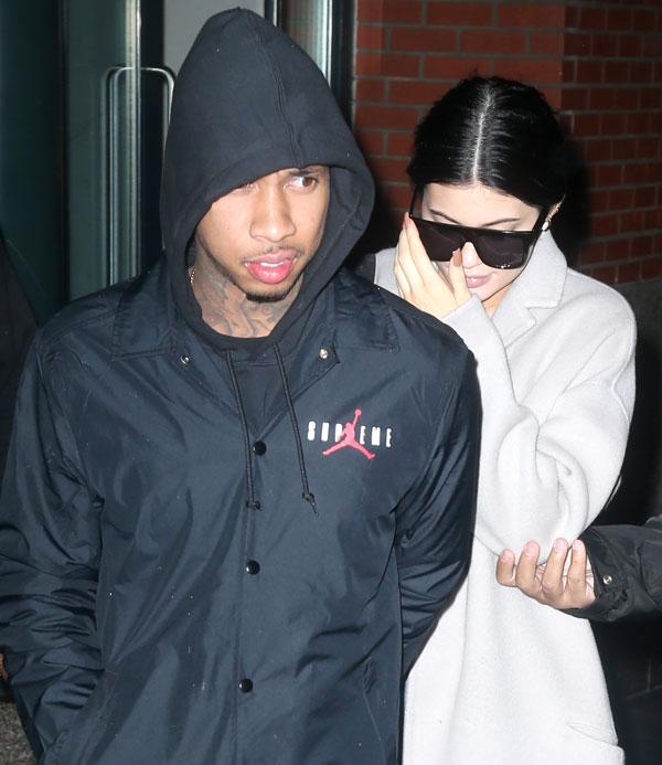 Kylie jenner tyga split back together