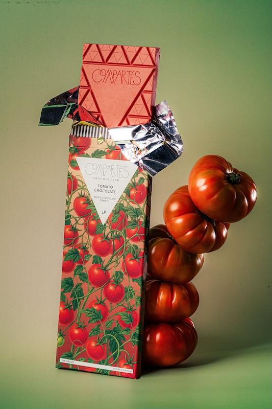 tomato with them falling  of