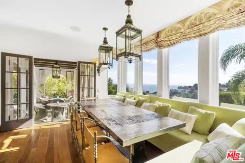 hilary swank house ok living