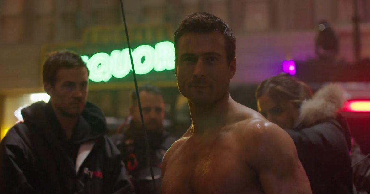 Image of Glen Powell goes semi-naked in his new movie.