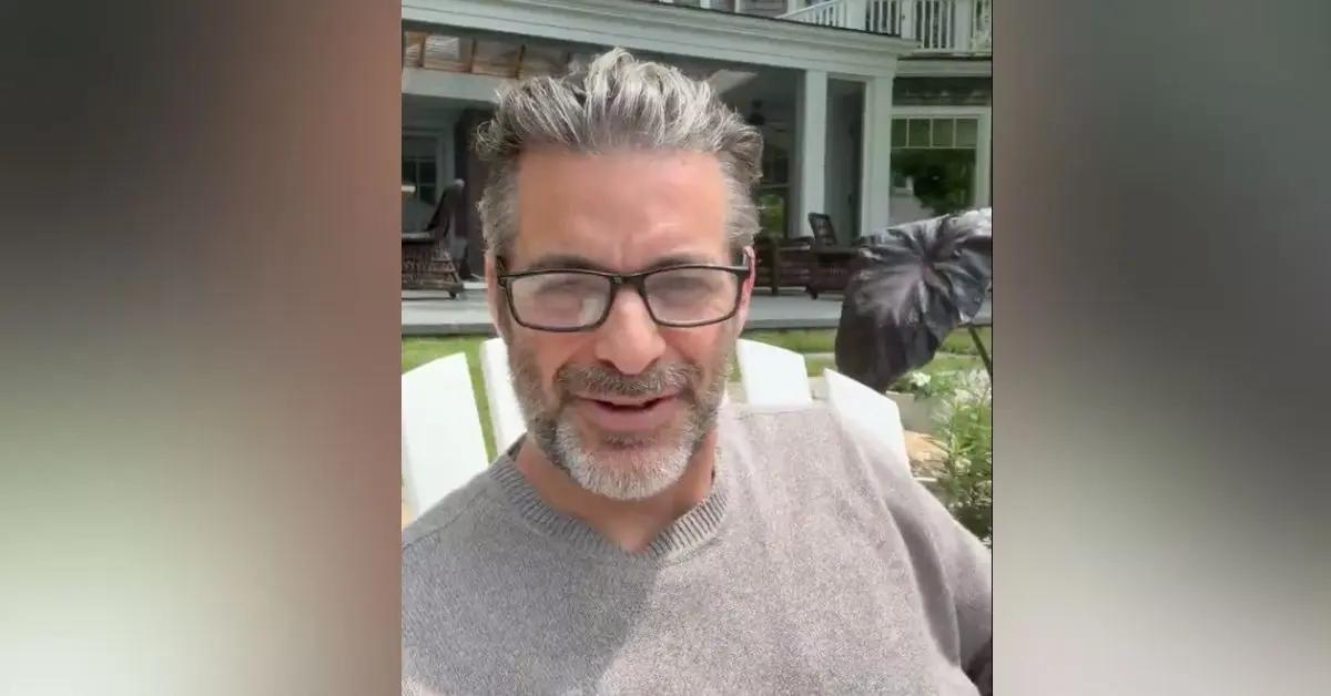 Photo of The movie star has been dating wellness guru Jim Curtis since at least the summer.