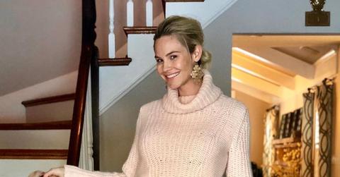 Meghan King Edmonds Posing In Stairwell Police