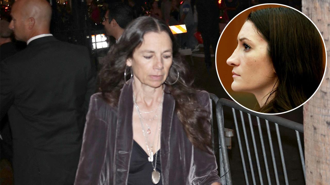 Justine Bateman,Lindsay Clancy 