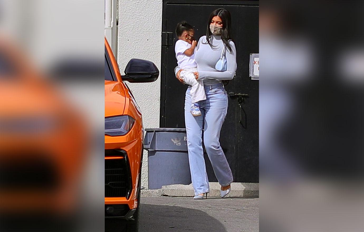 kylie jenner stormi lunch date