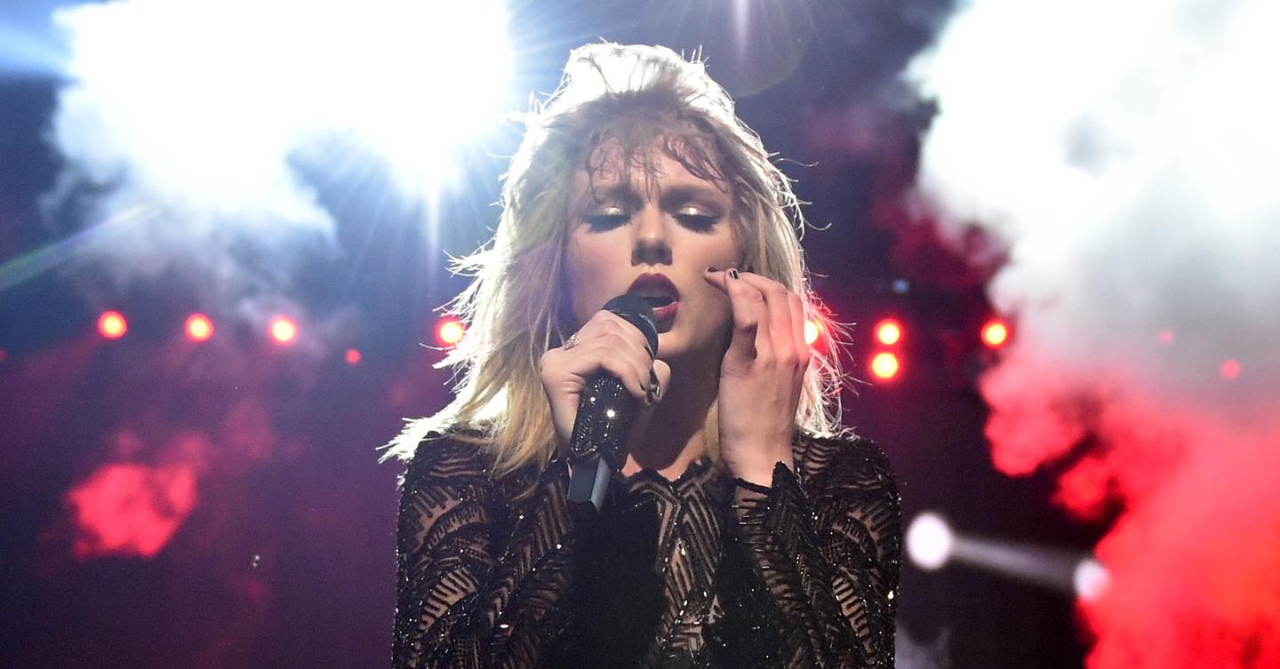 Taylor Swift Cries During Closing Arguments in Groping Trial